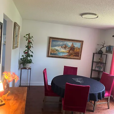 Holiday home Comfort Home, Near Uptown And Airport