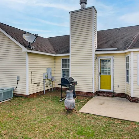Vintage-chic Getaway: 6 Mi To Uptown * Charlotte