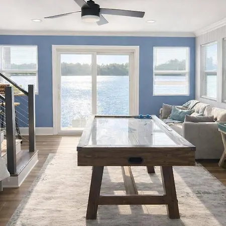Holiday home Waterfront | Sunset + Dock Views | Wylie