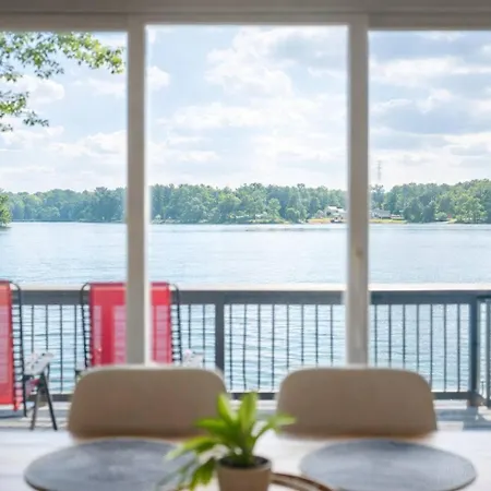 Holiday home Waterfront | Sunset + Dock Views | Wylie *