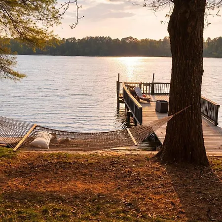 Waterfront | Sunset + Dock Views | Wylie Holiday home Charlotte