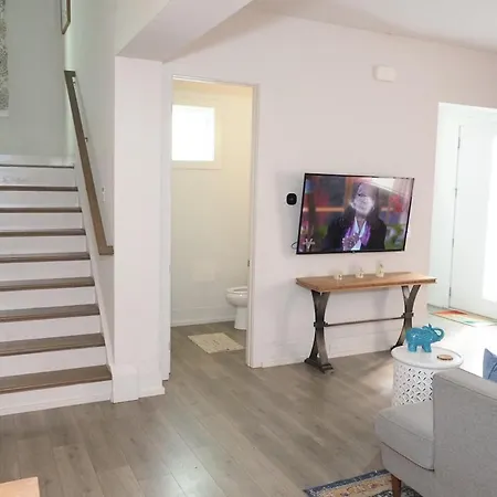 Cozy-chic 3br Near Uncc Noda Uptown I-85 Holiday home *