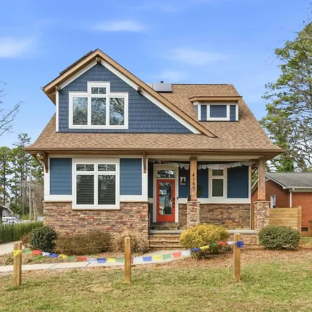 Bed & Breakfast Oak King