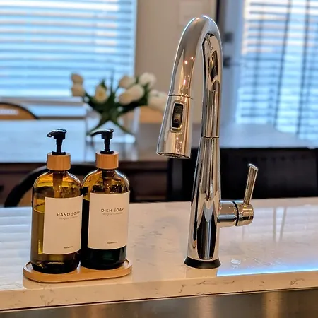 Qc Rooftop Retreat | Rooftop | Garage | Dog Park