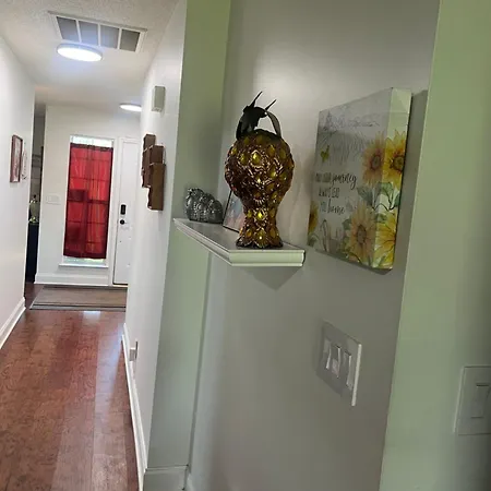 Holiday home Comfort Home, Near Uptown And Airport Charlotte