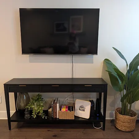 Qc Rooftop Retreat | Rooftop | Garage | Dog Park