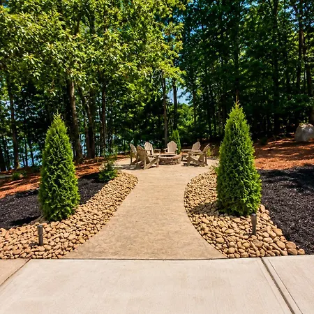 Waterfront | Sunset + Dock Views | Wylie Holiday home Charlotte
