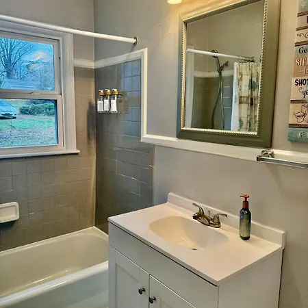 Apartment Two Side-by-side 1-bedroom Duplex Units Charlotte