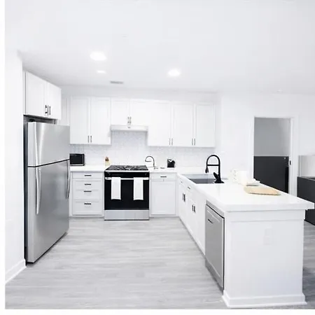 Apartment Luxurious 2br 2br Uptown Oasis, Boa, Nascar, Airport And View With Free Parking Charlotte