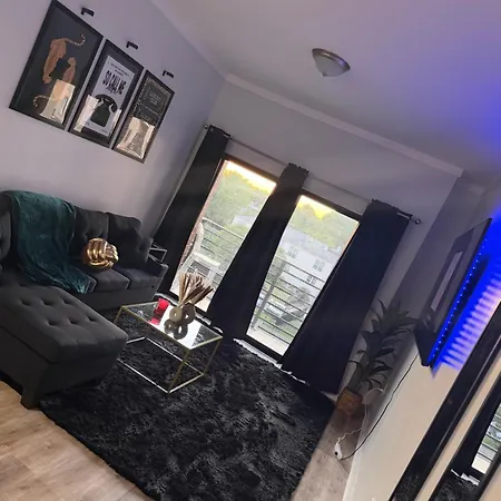 Modern Luxe Retreat Free Parking King Beds * Charlotte