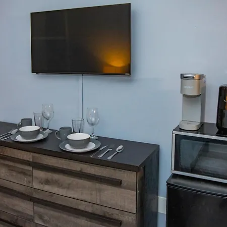 Apartment Modern Mins To 