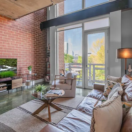 Modern Uptown Loft - Corporate-ready - Views Apartment Charlotte