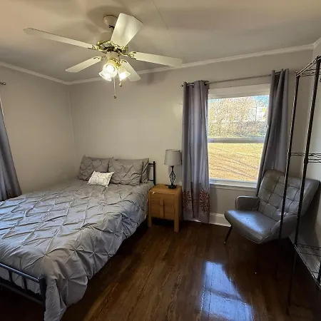 Two Side-by-side 1-bedroom Duplex Units * Charlotte