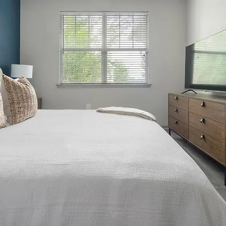 Apartment Landing Stunning 1Bd Gym Pool *