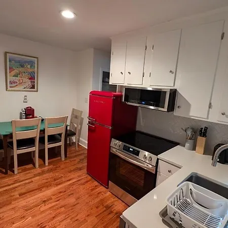Apartment Two Side-by-side 1-bedroom Duplex Units