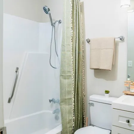 Apartment Uptown Luxe Retreat With Parking & Walk To Center Charlotte