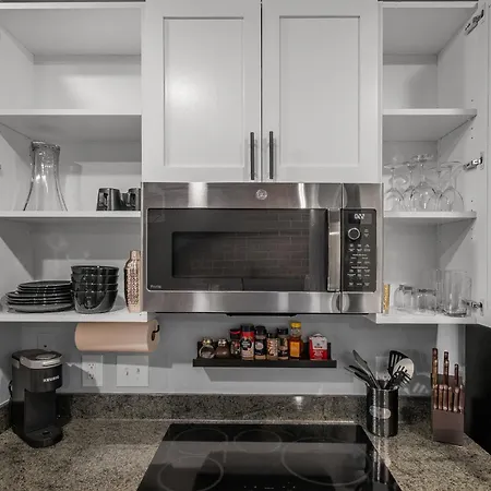 Modern Uptown Loft - Corporate-ready - Views * Charlotte