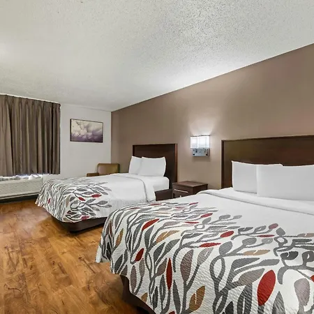 Red Roof - Motel 2*