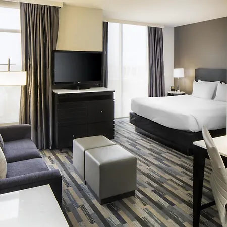 Hyatt House Center Hotel 3*