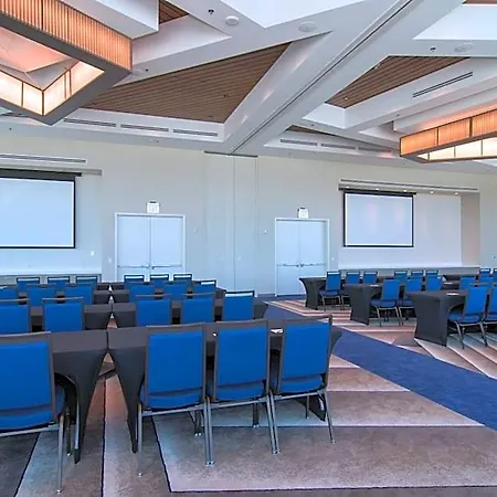Springhill By Marriott Center Hotel Charlotte