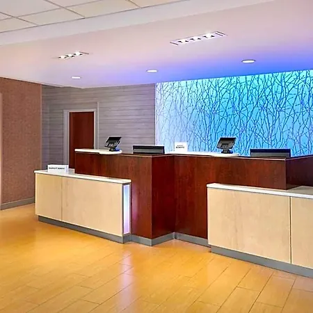 Fairfield & By Marriott Airport Hotel Charlotte