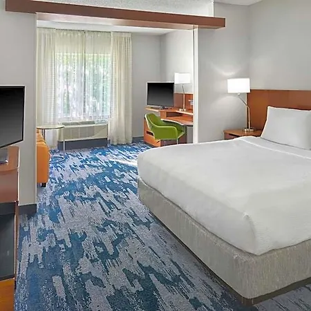 Fairfield & By Marriott Airport Hotel