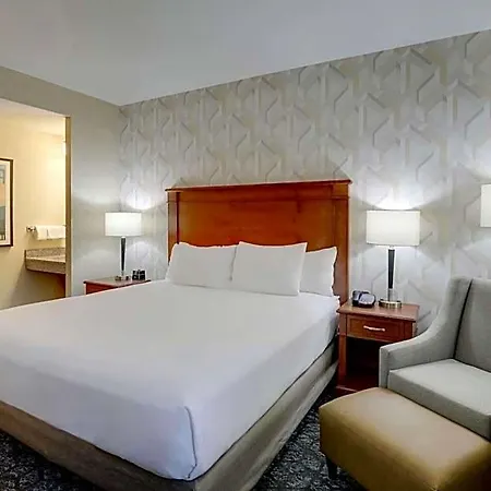 Drury & Place Hotel