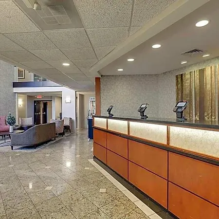 Hotel Drury & Place Charlotte