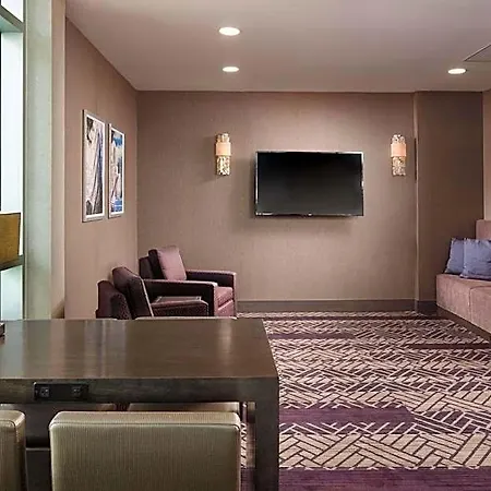 Embassy By Hilton Uptown 4* Charlotte