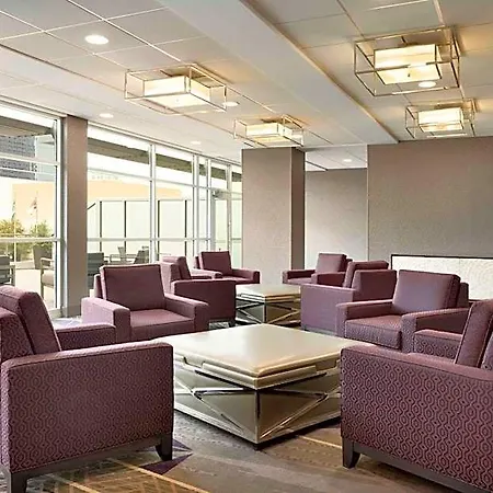 Hotel Embassy By Hilton Uptown Charlotte