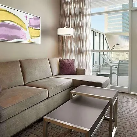 Embassy By Hilton Uptown 4*