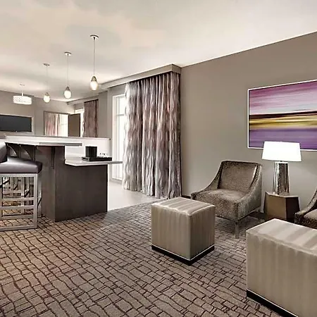Embassy By Hilton Uptown 4*