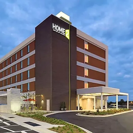 Home2 By Hilton Airport 3*