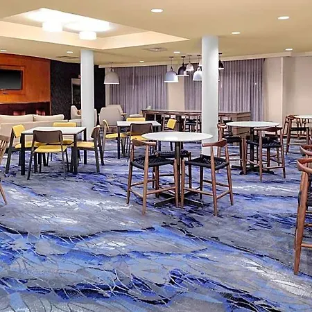 Fairfield & By Marriott Matthews Hotel