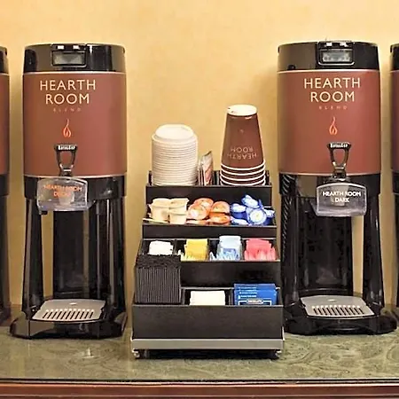 Hotel Surestay By Western Executive Park Charlotte
