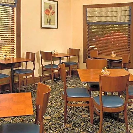 Surestay By Western Executive Park Hotel Charlotte