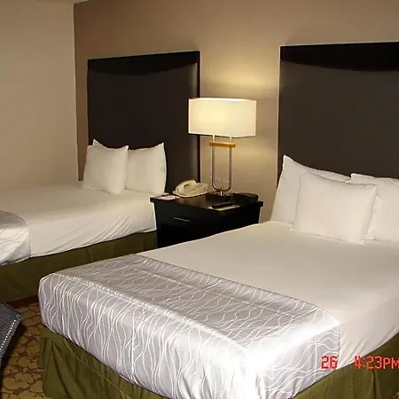 Hotel Ramada Plaza By Wyndham South End Airport