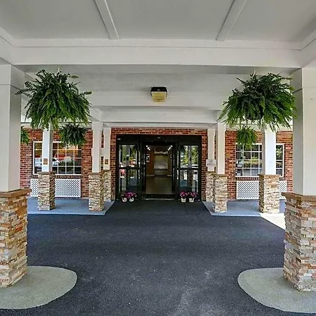 Hotel Country & By Radisson, I-85 Airport, Nc Charlotte