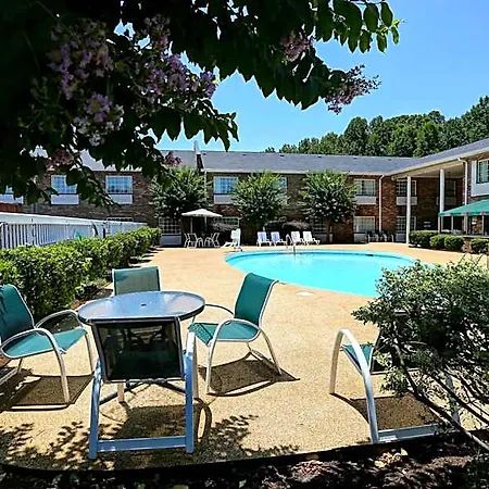 Hotel Country & By Radisson, I-85 Airport, Nc Charlotte