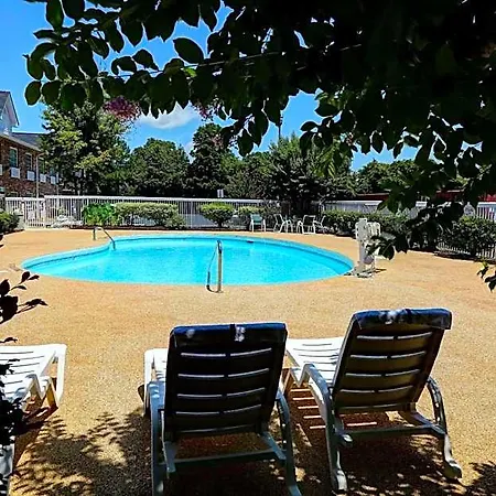 Country & By Radisson, I-85 Airport, Nc 3* Charlotte