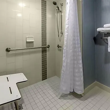 Hotel Hyatt Place Airport Billy Graham Parkway 3*