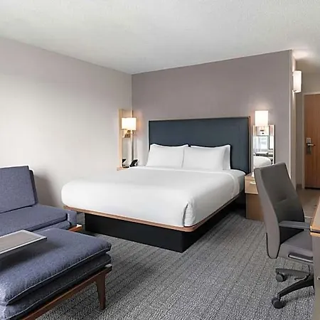 Courtyard Center Hotel Charlotte