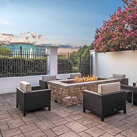 Hotel Courtyard By Marriott Ballantyne 3*