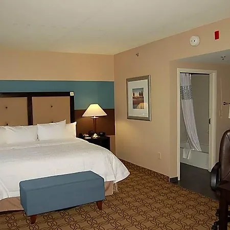 Hampton & Charlotte-airport 3* Charlotte