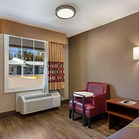 Inn Rodeway Airport Area 4*