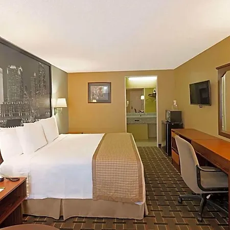 Rodeway Airport Area Inn Charlotte