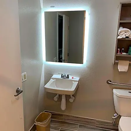 Microtel By Wyndham Airport 3* Charlotte