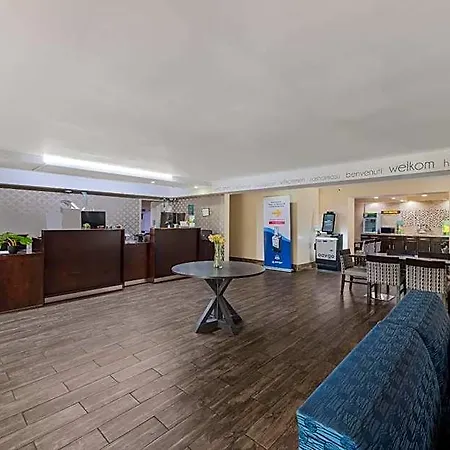 Quality & Airport Hotel