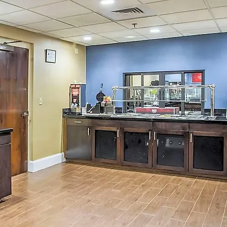 Comfort - Research Park Hotel