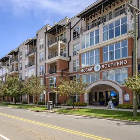 League Flats South End On South College Street Apartment Charlotte